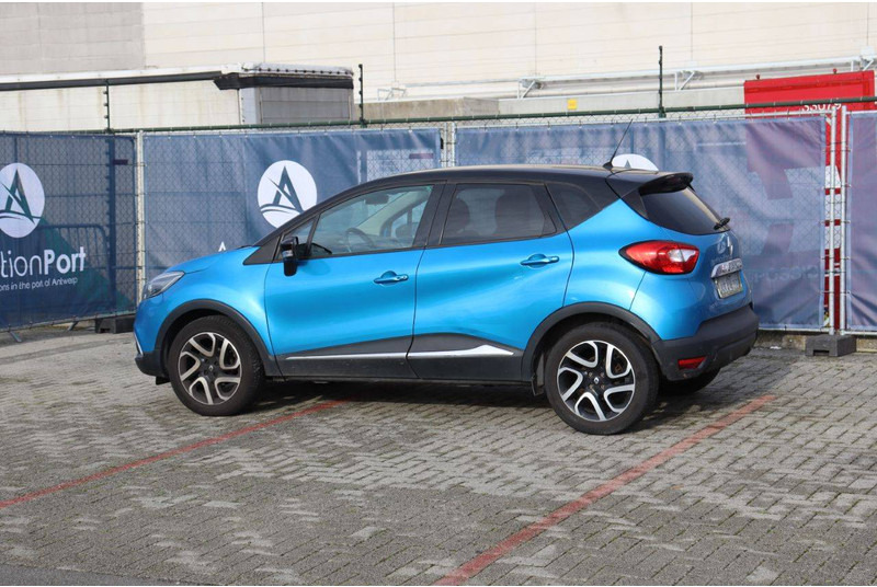 Renault Captur TCe - Sedan: picture 4 Renault Captur TCe - Sedan: picture 4