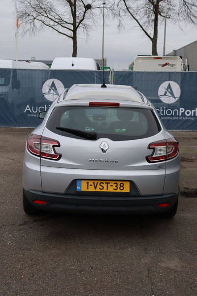 Renault Mégane - Sedan: picture 5 Renault Mégane - Sedan: picture 5