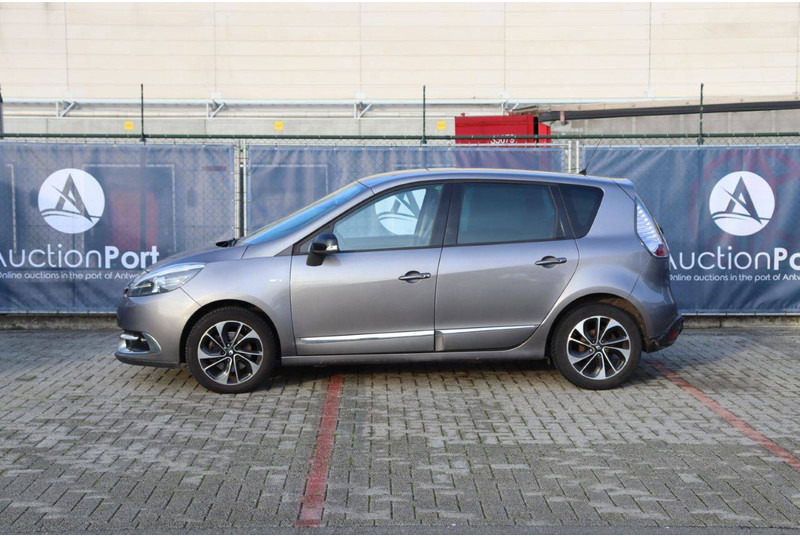 Renault Scénic dCi - Sedan: picture 2 Renault Scénic dCi - Sedan: picture 2