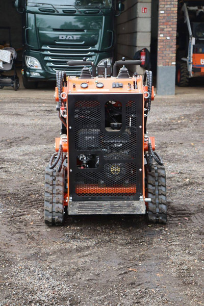 SDLOOL 36C - Crawler loader: picture 5 SDLOOL 36C - Crawler loader: picture 5
