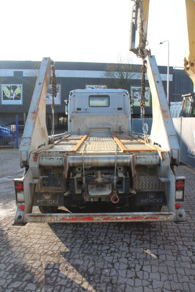 Scania G440 - Hook lift truck: picture 4 Scania G440 - Hook lift truck: picture 4