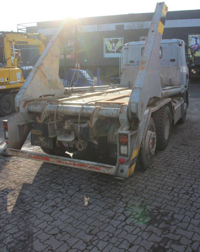 Scania G440 - Hook lift truck: picture 5 Scania G440 - Hook lift truck: picture 5