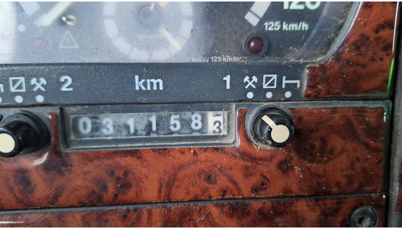 Scania R 144 GB 6X2 NA 90190 - Container transporter/ Swap body truck: picture 5 Scania R 144 GB 6X2 NA 90190 - Container transporter/ Swap body truck: picture 5