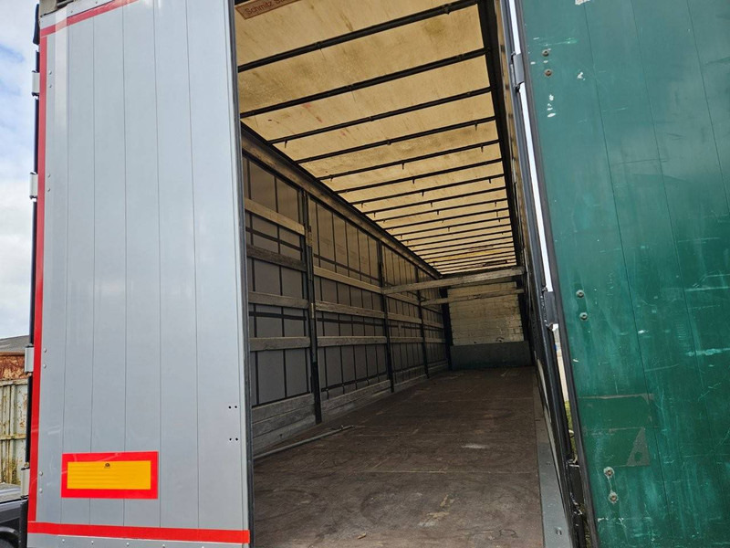 Schmitz Cargobull S01 - Curtainsider semi-trailer: picture 5 Schmitz Cargobull S01 - Curtainsider semi-trailer: picture 5