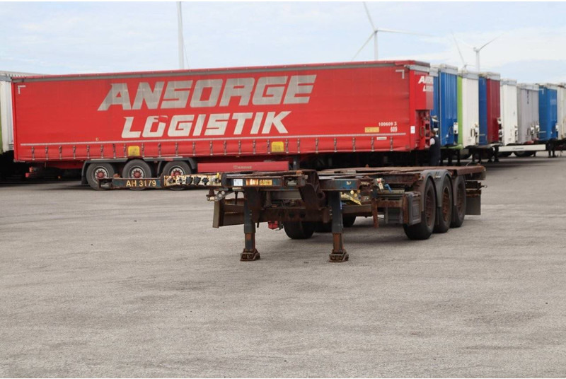 Schmitz Cargobull SGF*S3 - Chassis semi-trailer: picture 1 Schmitz Cargobull SGF*S3 - Chassis semi-trailer: picture 1