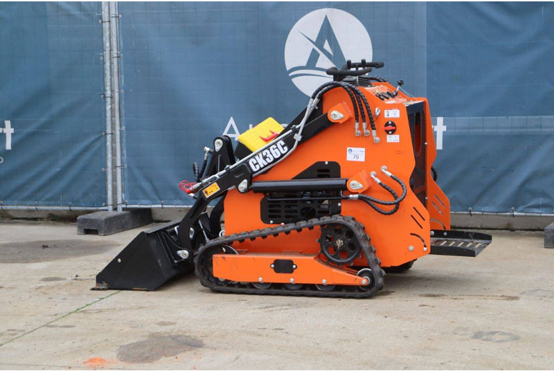 Skid Steer 36C - Crawler loader: picture 3 Skid Steer 36C - Crawler loader: picture 3