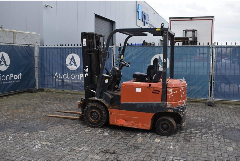 Tailift FB25 - Diesel forklift: picture 3 Tailift FB25 - Diesel forklift: picture 3