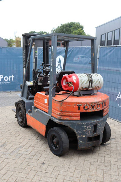 Toyota 42 5FG20 - LPG forklift: picture 4 Toyota 42 5FG20 - LPG forklift: picture 4