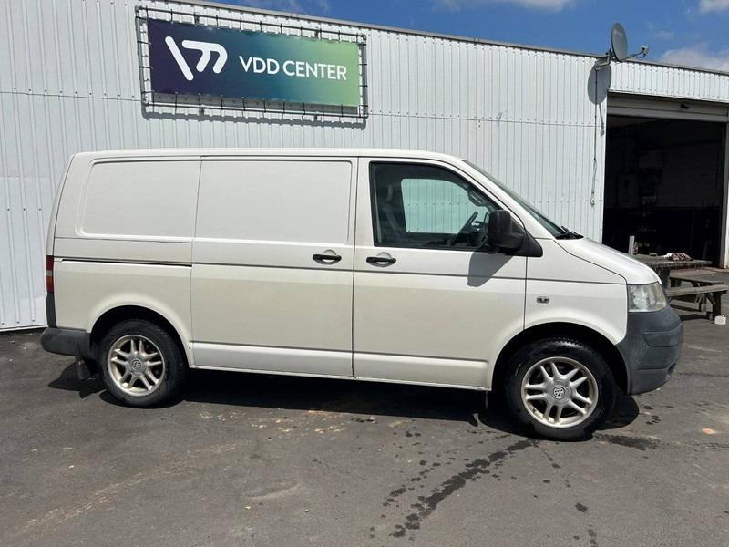 Volkswagen Transporter T5 - Panel van: picture 3 Volkswagen Transporter T5 - Panel van: picture 3