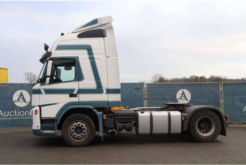 Volvo FM 390 - Cab chassis truck: picture 2 Volvo FM 390 - Cab chassis truck: picture 2