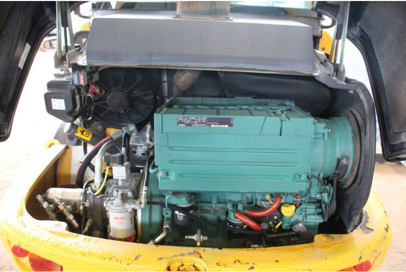 Wheel loader Volvo L25F-P: picture 18