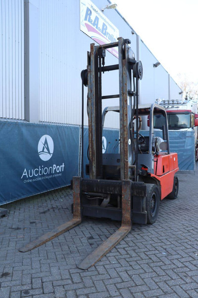 Diesel forklift Yale DFG-5.0 M: picture 9