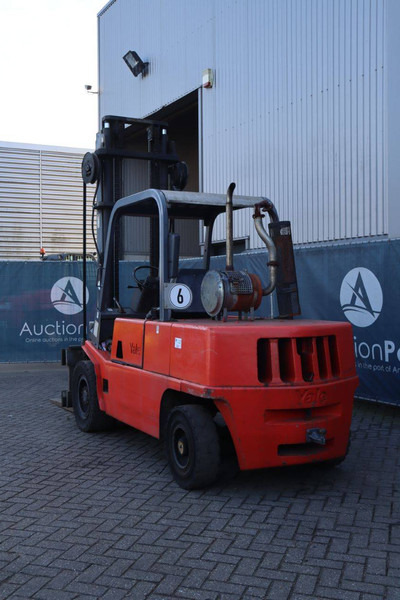 Yale DFG-5.0 M - Diesel forklift: picture 4 Yale DFG-5.0 M - Diesel forklift: picture 4