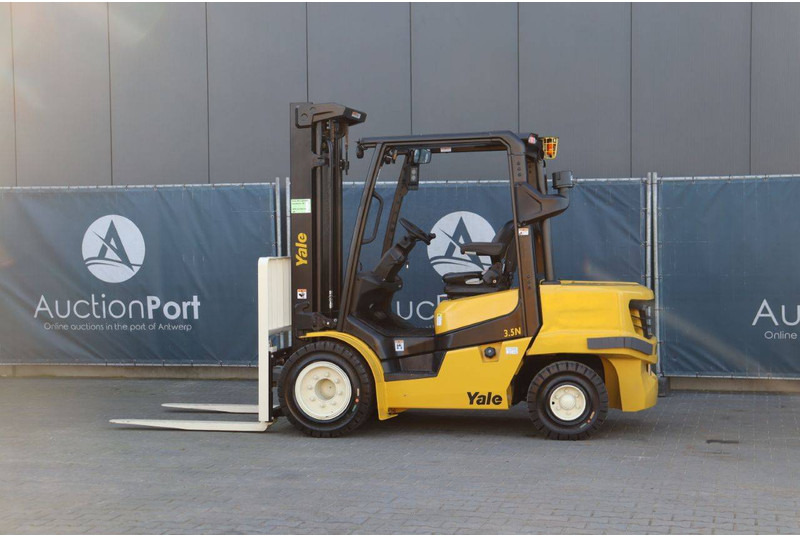 Yale GDP3.5NV2442 - Diesel forklift: picture 3 Yale GDP3.5NV2442 - Diesel forklift: picture 3