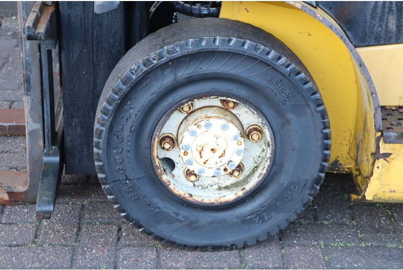 Diesel forklift Yale GFP25VX V3820: picture 14