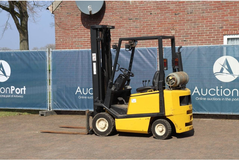 Yale GLP16AF2026 - LPG forklift: picture 3 Yale GLP16AF2026 - LPG forklift: picture 3