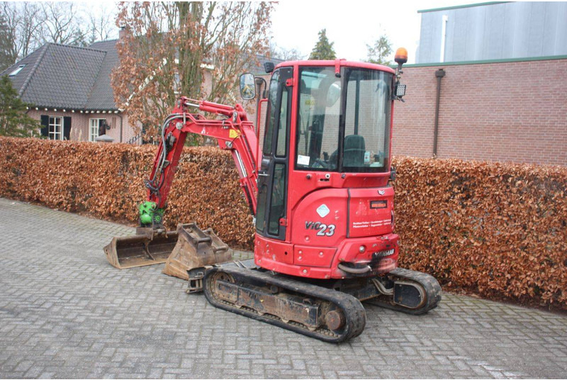Yanmar VIO23-6 - Mini excavator: picture 3 Yanmar VIO23-6 - Mini excavator: picture 3