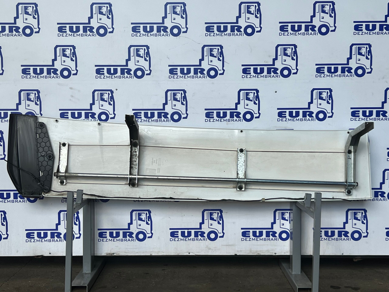 PARAVANT LATERAL DREAPTA DAF XF XG 2333701, 2333669 - Body and exterior for Truck: picture 2 PARAVANT LATERAL DREAPTA DAF XF XG 2333701, 2333669 - Body and exterior for Truck: picture 2