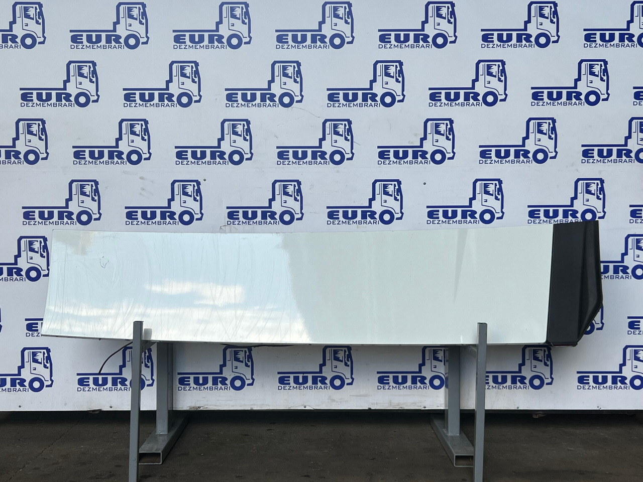 PARAVANT LATERAL DREAPTA DAF XF XG 2333701, 2333669 - Body and exterior for Truck: picture 1 PARAVANT LATERAL DREAPTA DAF XF XG 2333701, 2333669 - Body and exterior for Truck: picture 1