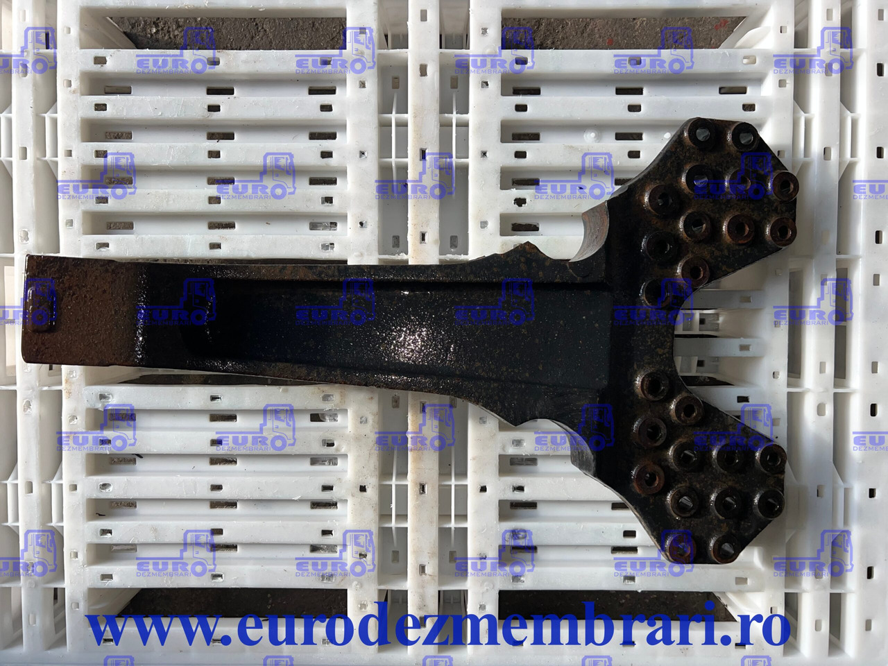 SUPORT SPATE MAN TGS 81.43215.3050 - Frame/ Chassis for Truck: picture 2 SUPORT SPATE MAN TGS 81.43215.3050 - Frame/ Chassis for Truck: picture 2