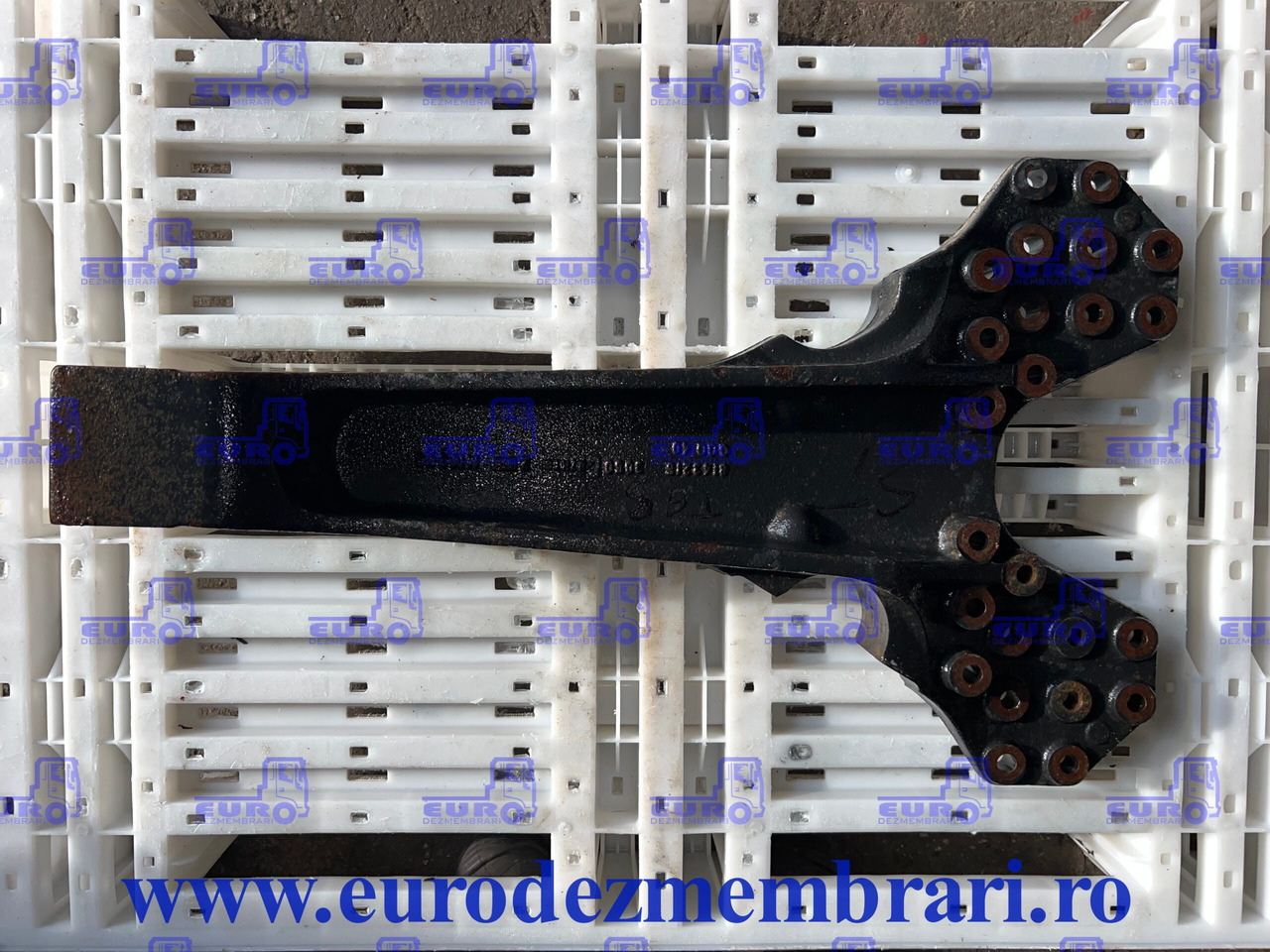SUPORT SPATE MAN TGS 81.43215.3050 - Frame/ Chassis for Truck: picture 1 SUPORT SPATE MAN TGS 81.43215.3050 - Frame/ Chassis for Truck: picture 1