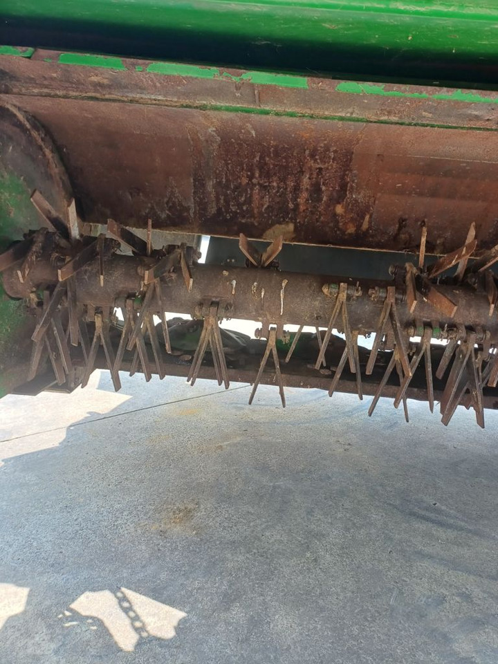 John Deere 1360 - Mower: picture 3 John Deere 1360 - Mower: picture 3