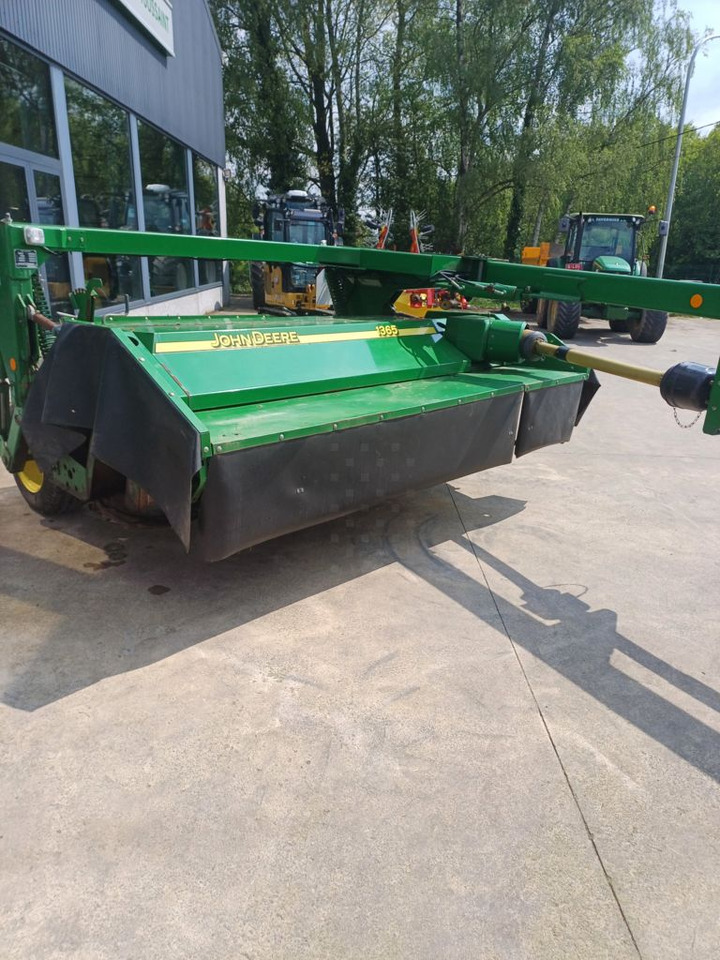John Deere 1365 - Mower: picture 5 John Deere 1365 - Mower: picture 5