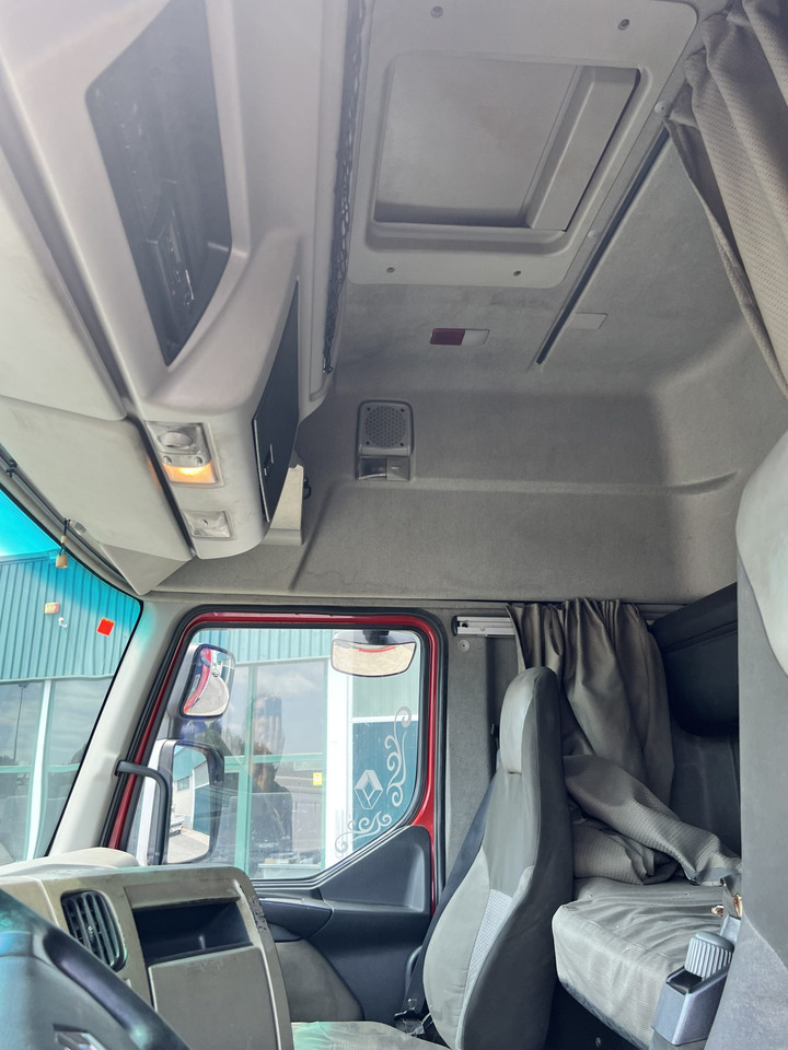 Curtainsider truck RENAULT 450 CON UNA TAULINER: picture 11