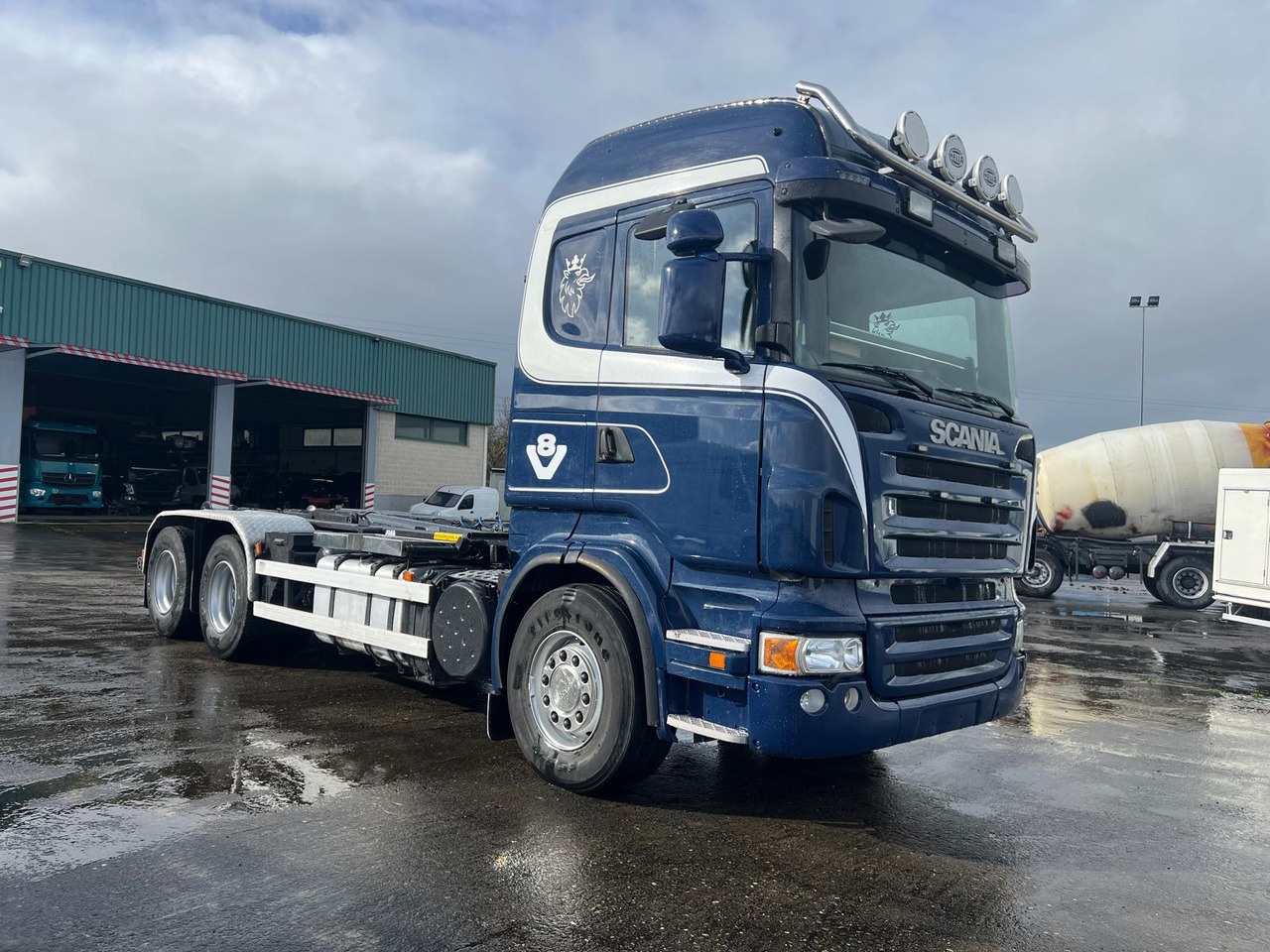 SCANIA R 560 V8 GANCHO 6X4 - Hook lift truck: picture 3 SCANIA R 560 V8 GANCHO 6X4 - Hook lift truck: picture 3