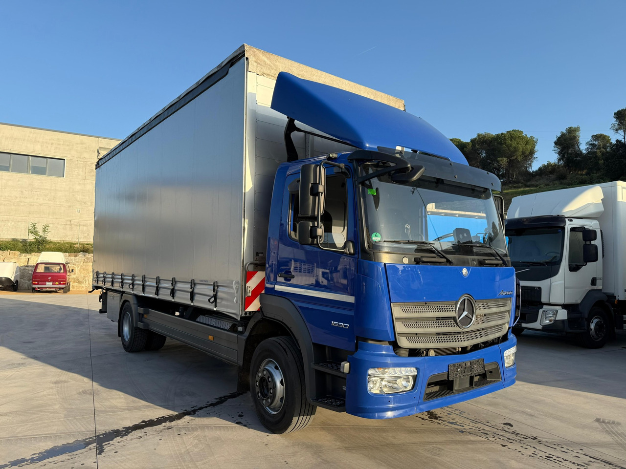 MERCEDES BENZ 16.30L Atego E6 (Tauliner) - Curtainsider truck: picture 2 MERCEDES BENZ 16.30L Atego E6 (Tauliner) - Curtainsider truck: picture 2
