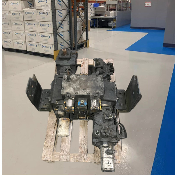 Iveco - Hydraulics: picture 2 Iveco - Hydraulics: picture 2