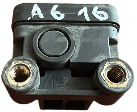 KNORR-BREMSE ESP - Sensor: picture 3 KNORR-BREMSE ESP - Sensor: picture 3