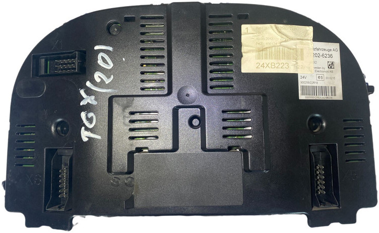 MAN - Dashboard: picture 2 MAN - Dashboard: picture 2