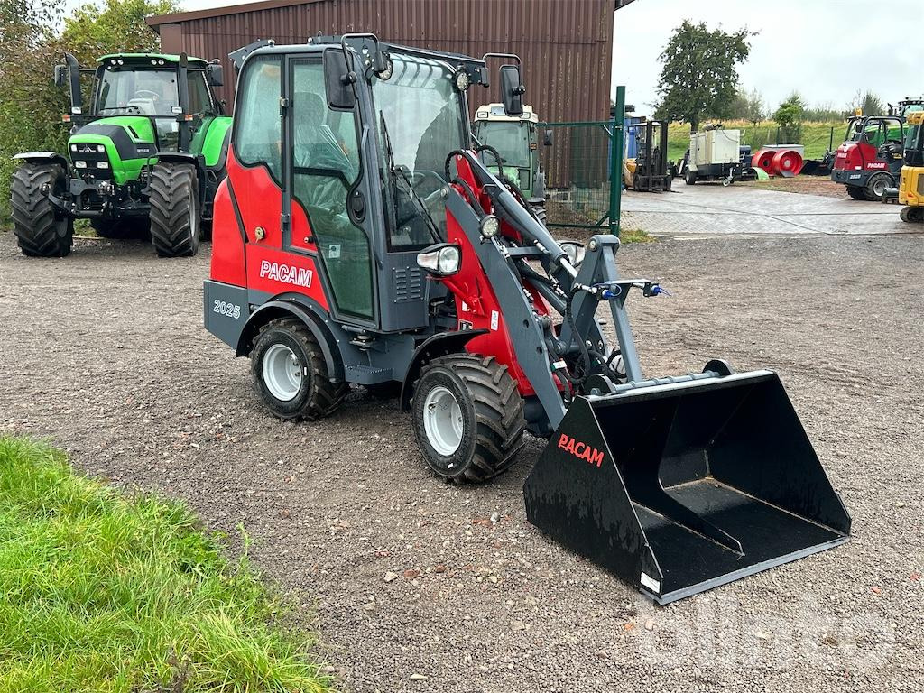 2023 Pacam 2025 - Compact loader: picture 2 2023 Pacam 2025 - Compact loader: picture 2