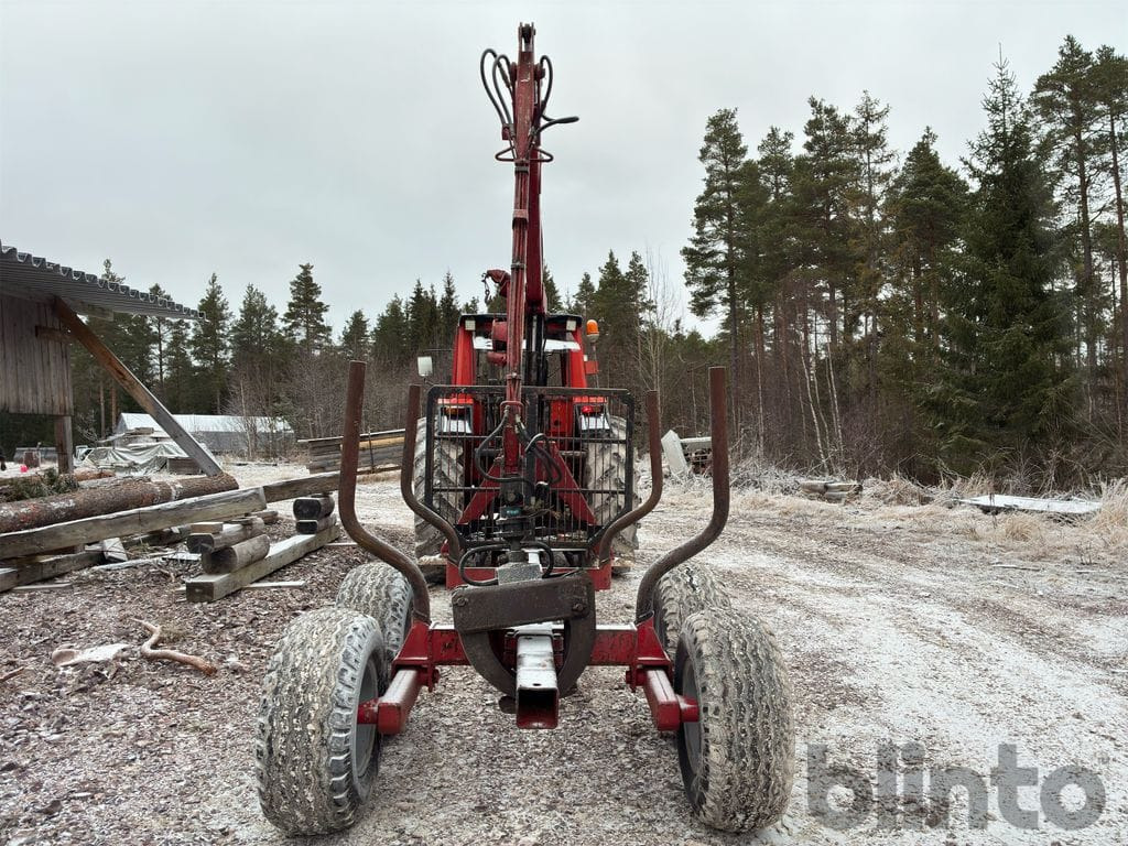 BM VOLVO VALMET 905-4 med skogsvagn - Farm tractor: picture 4 BM VOLVO VALMET 905-4 med skogsvagn - Farm tractor: picture 4