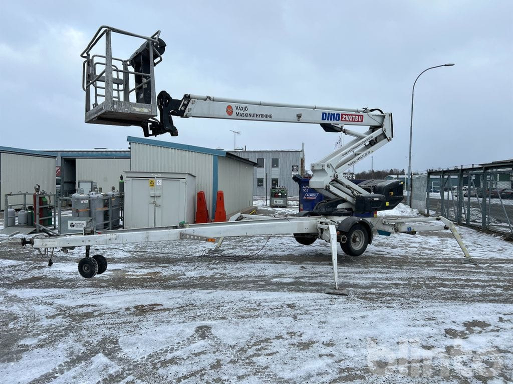 Dino - Trailer mounted boom lift: picture 1 Dino - Trailer mounted boom lift: picture 1