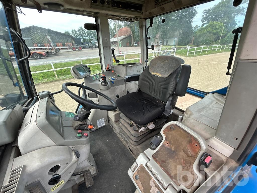 Farm tractor Fendt 410 Vario (2001): picture 12