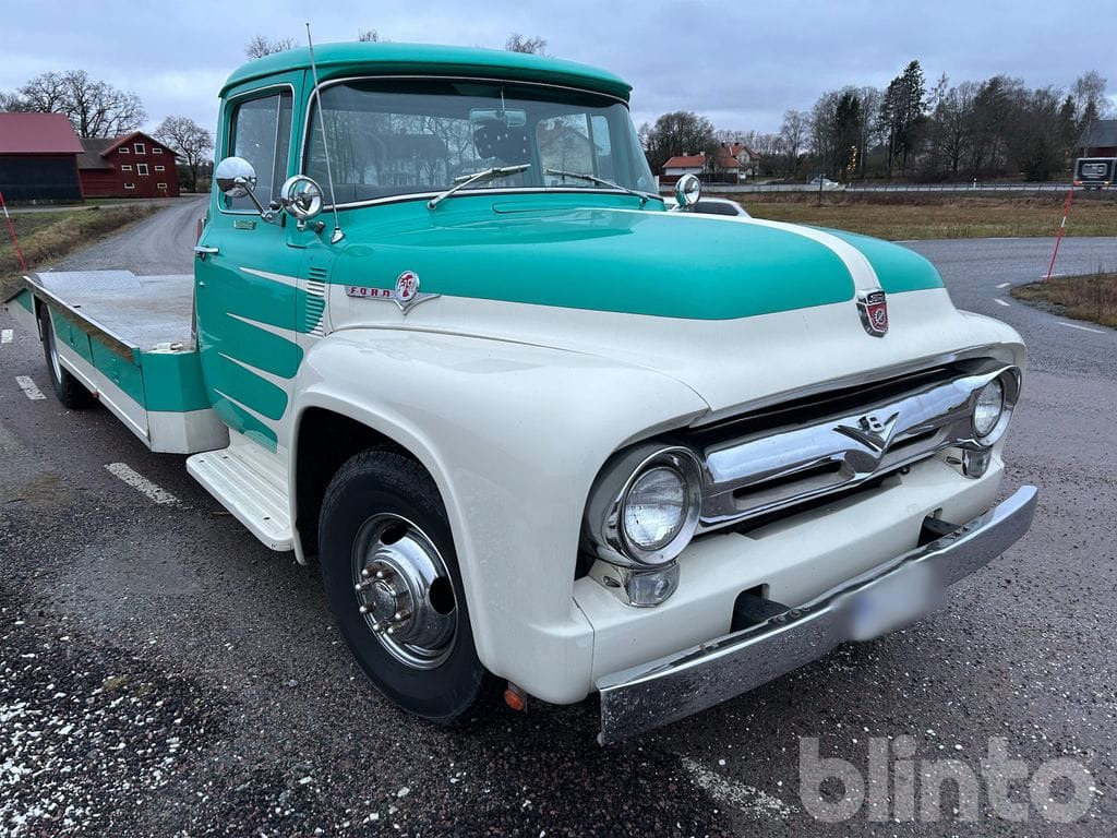 Ford F350 - Autotransporter truck: picture 3 Ford F350 - Autotransporter truck: picture 3