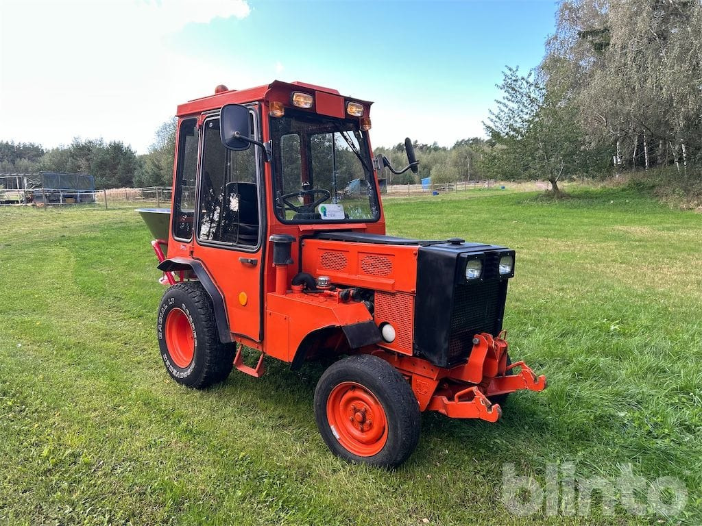 HOLDER P70C-460 - Municipal tractor: picture 3 HOLDER P70C-460 - Municipal tractor: picture 3