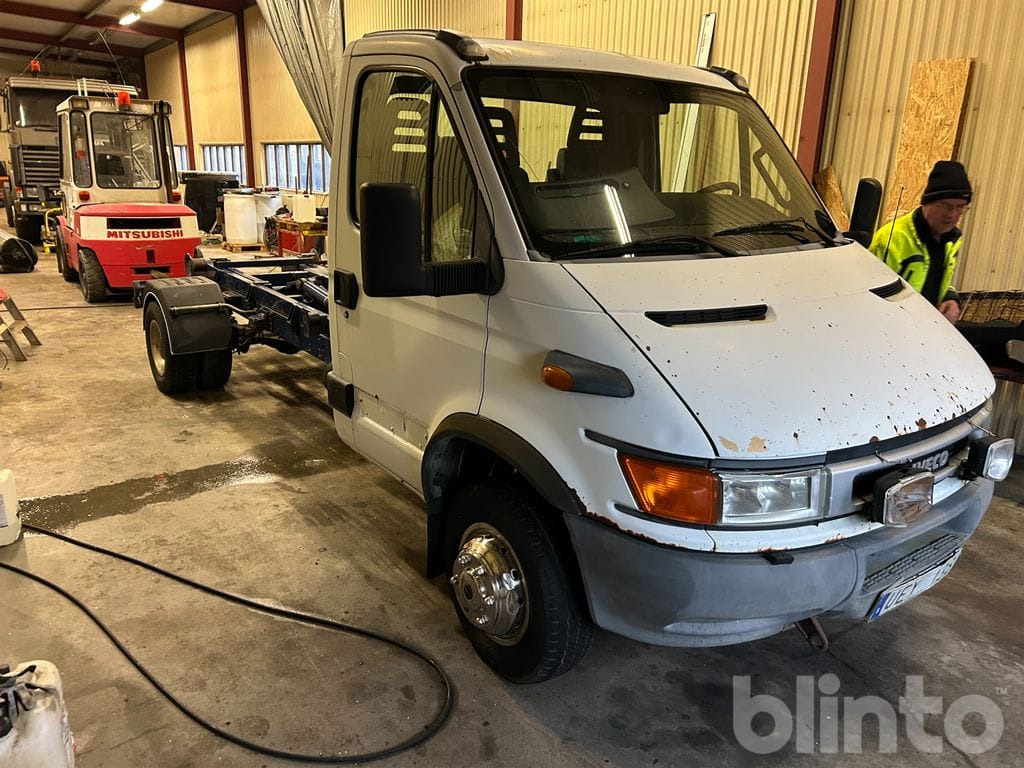 IVECO 65C15 - Hook lift truck: picture 5 IVECO 65C15 - Hook lift truck: picture 5