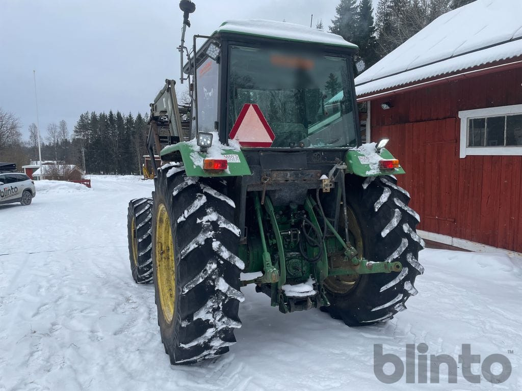 John deere 3040 med redskap - Farm tractor: picture 3 John deere 3040 med redskap - Farm tractor: picture 3