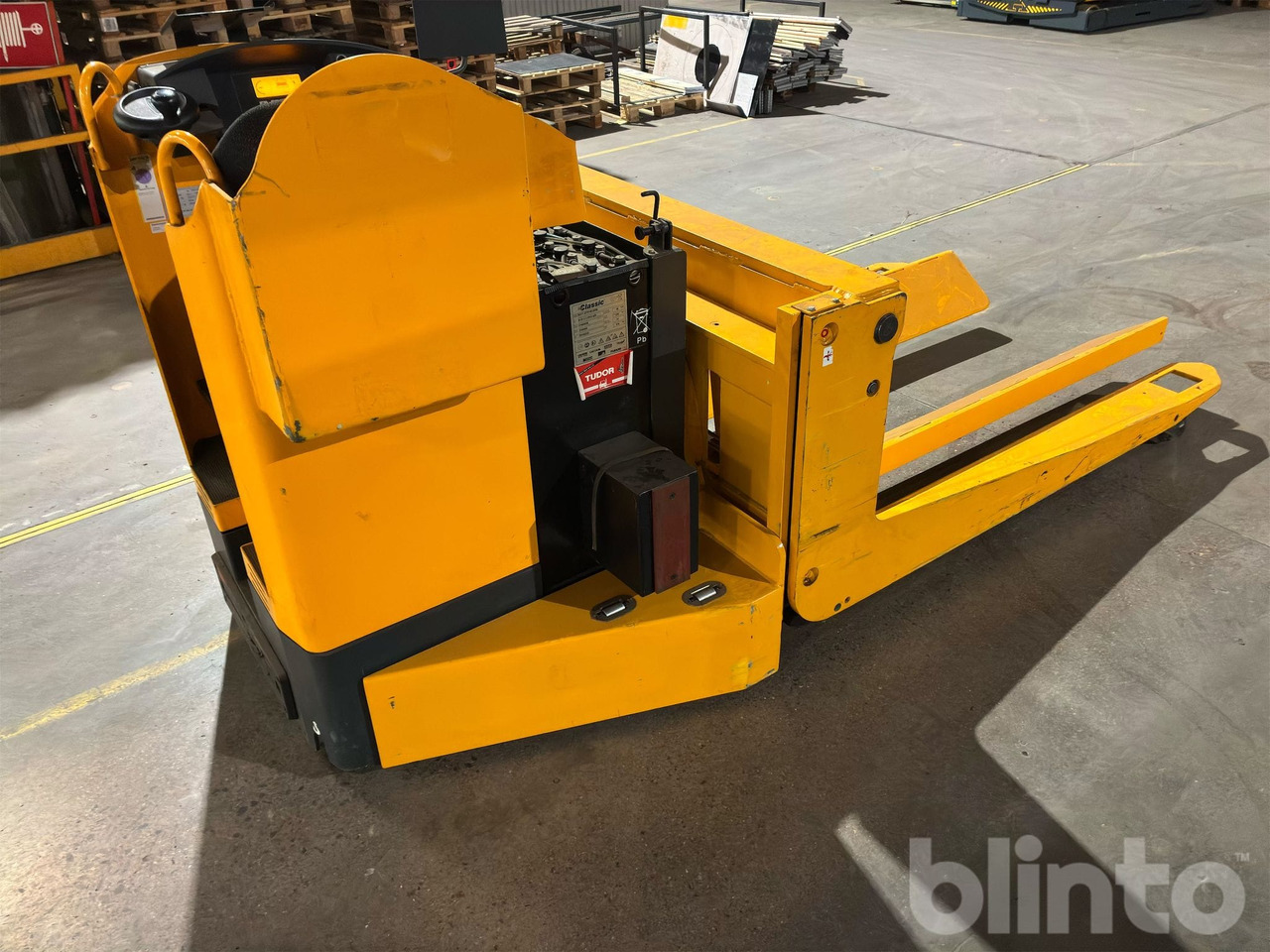 Jungheinrich - Warehouse equipment: picture 5 Jungheinrich - Warehouse equipment: picture 5