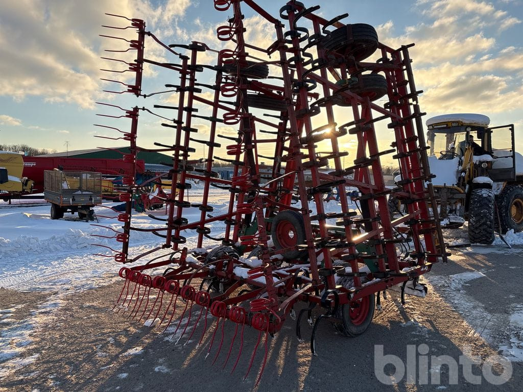 Kverneland 8 meters - Harrow: picture 4 Kverneland 8 meters - Harrow: picture 4