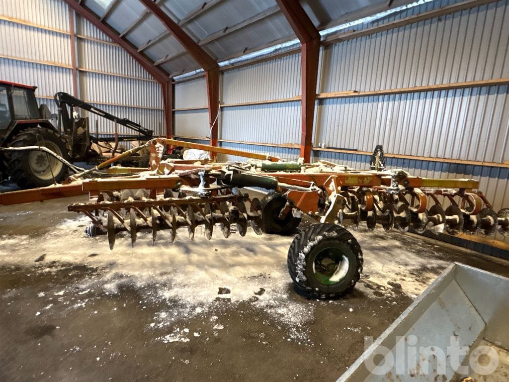 Kverneland DTA 40-24 - Disc harrow: picture 3 Kverneland DTA 40-24 - Disc harrow: picture 3