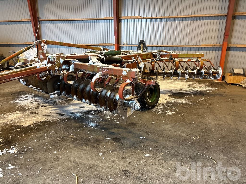 Kverneland DTA 40-24 - Disc harrow: picture 1 Kverneland DTA 40-24 - Disc harrow: picture 1