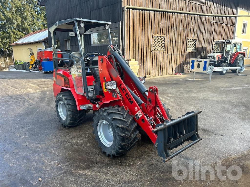 LGE06 (2022) - Compact loader: picture 2 LGE06 (2022) - Compact loader: picture 2
