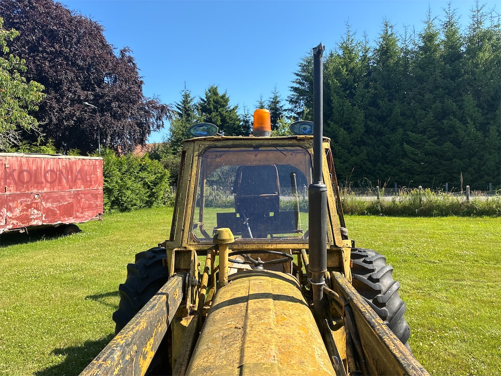 Backhoe loader Massey Ferguson 203: picture 19