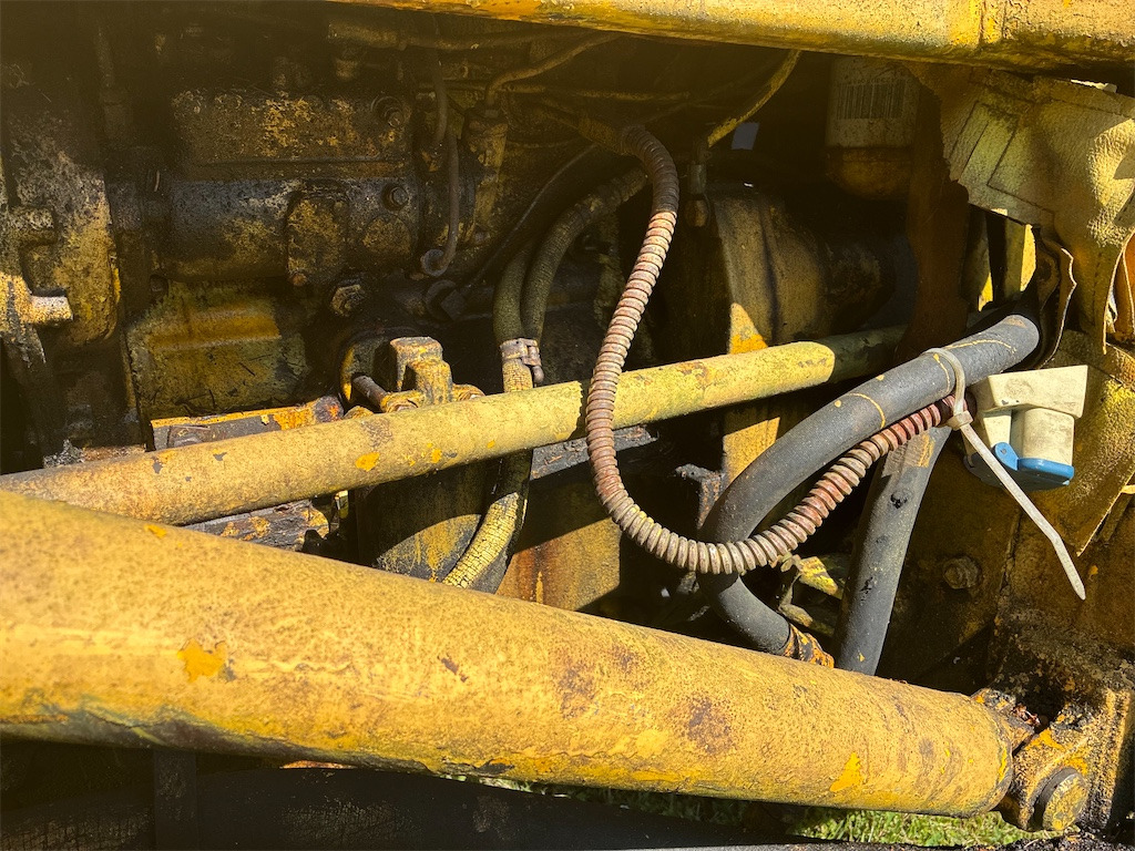 Backhoe loader Massey Ferguson 203: picture 15