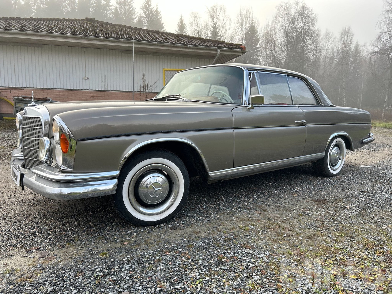 Mercedes Benz 220 SE B C - Car: picture 1 Mercedes Benz 220 SE B C - Car: picture 1