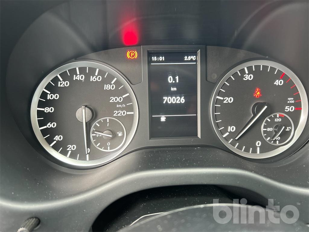 Mercedes-Benz Vito (2017) - Combi van: picture 5 Mercedes-Benz Vito (2017) - Combi van: picture 5